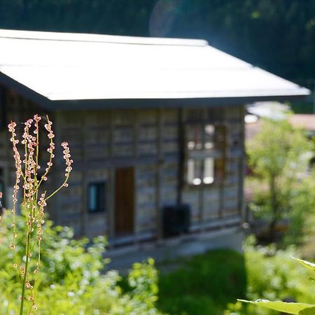 Haku 100-Year-Old Quaint Japanese Style Villa Takajama Kültér fotó