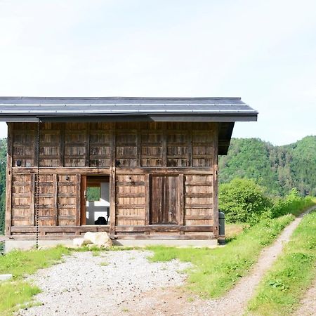 Haku 100-Year-Old Quaint Japanese Style Villa Takajama Kültér fotó
